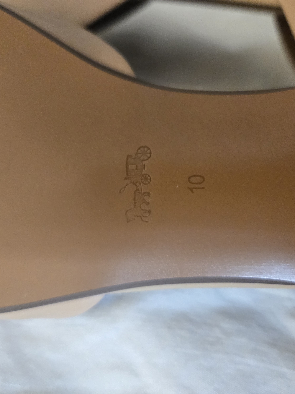 Coach Women's Pointed Toe D'Orsay Flat in Beige - Picture 5 of 8
